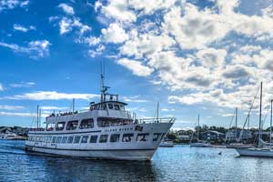 island queen ferry in cape cod